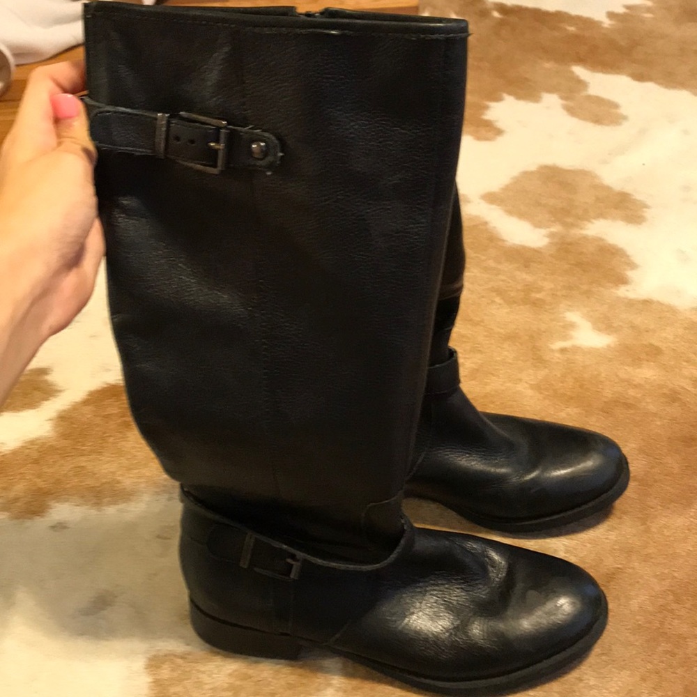 Riding boots